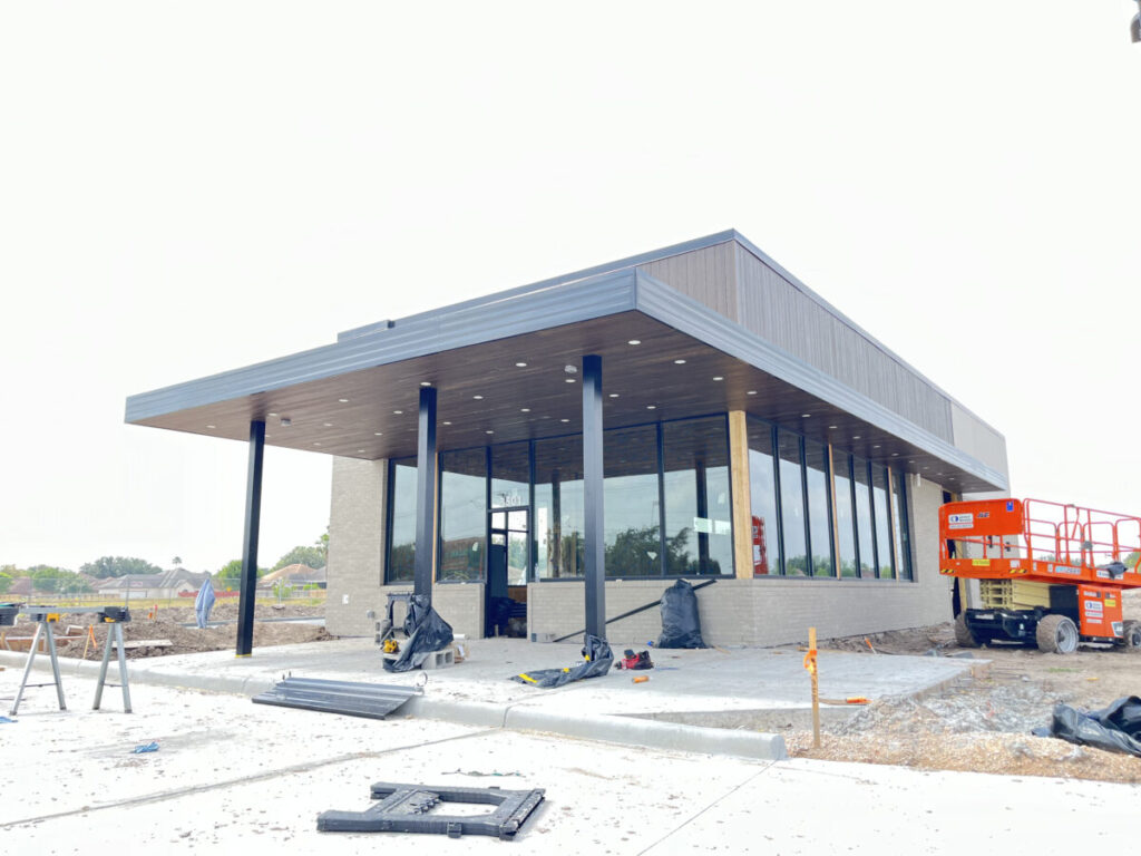 commercial canopies and awnings