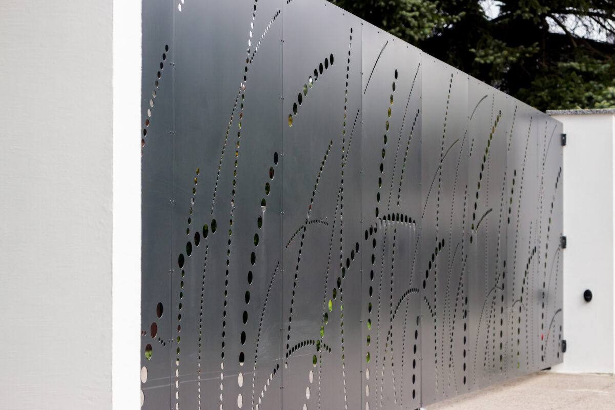 metal utility screen